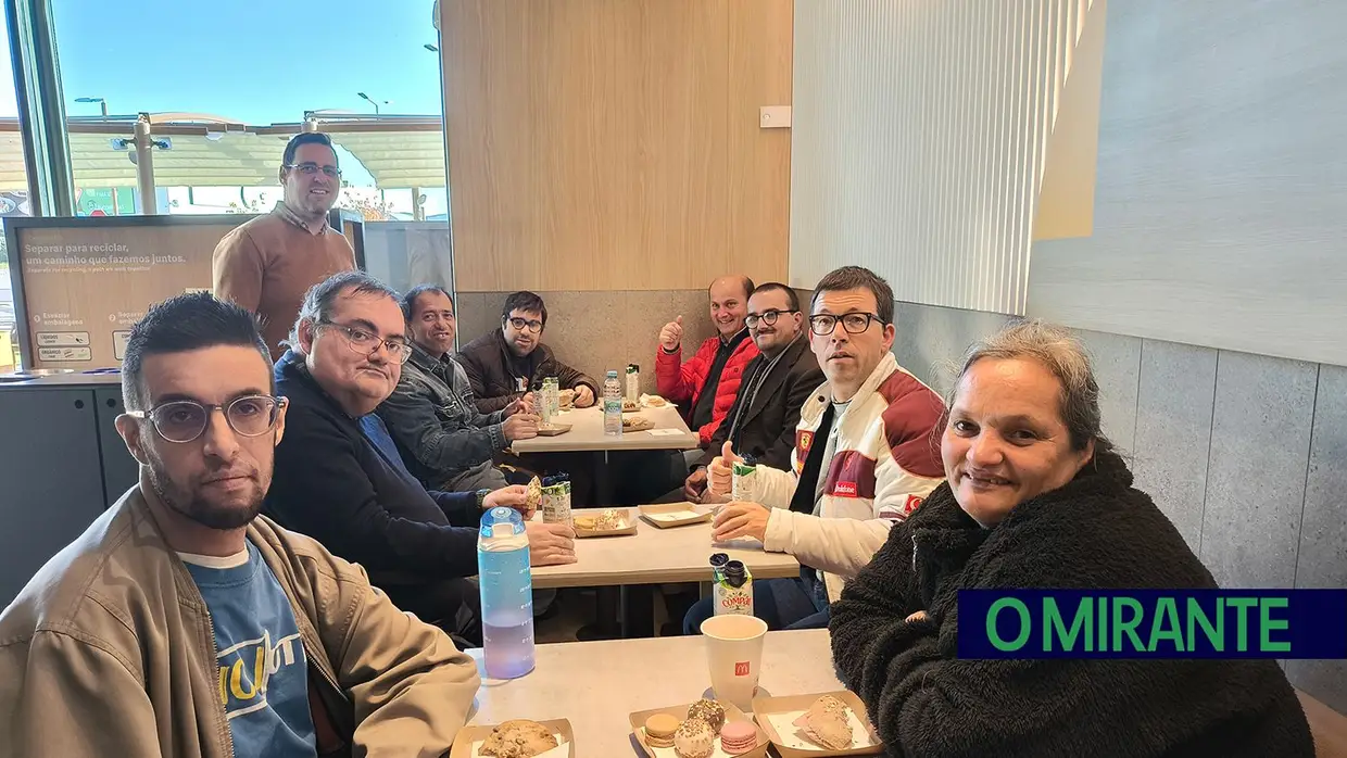 McDonald’s de Rio Maior com Presépio de Sal durante a época natalícia