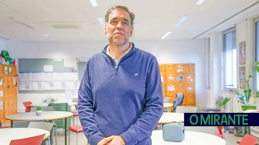 “Problemas de indisciplina surgem sobretudo entre alunos sem acompanhamento familiar”