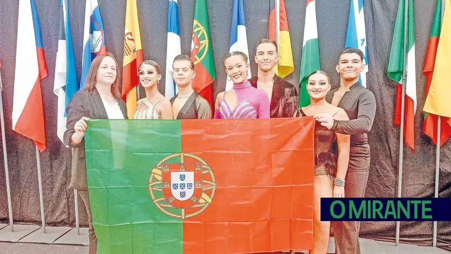 Pares da NewStarDance representaram Portugal em competições internacionais