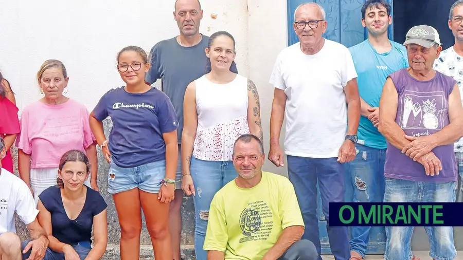 Fundado em 1972, o Rancho Folclórico da Ribeira de Santarém mantém vivo o legado cultural da comunidade