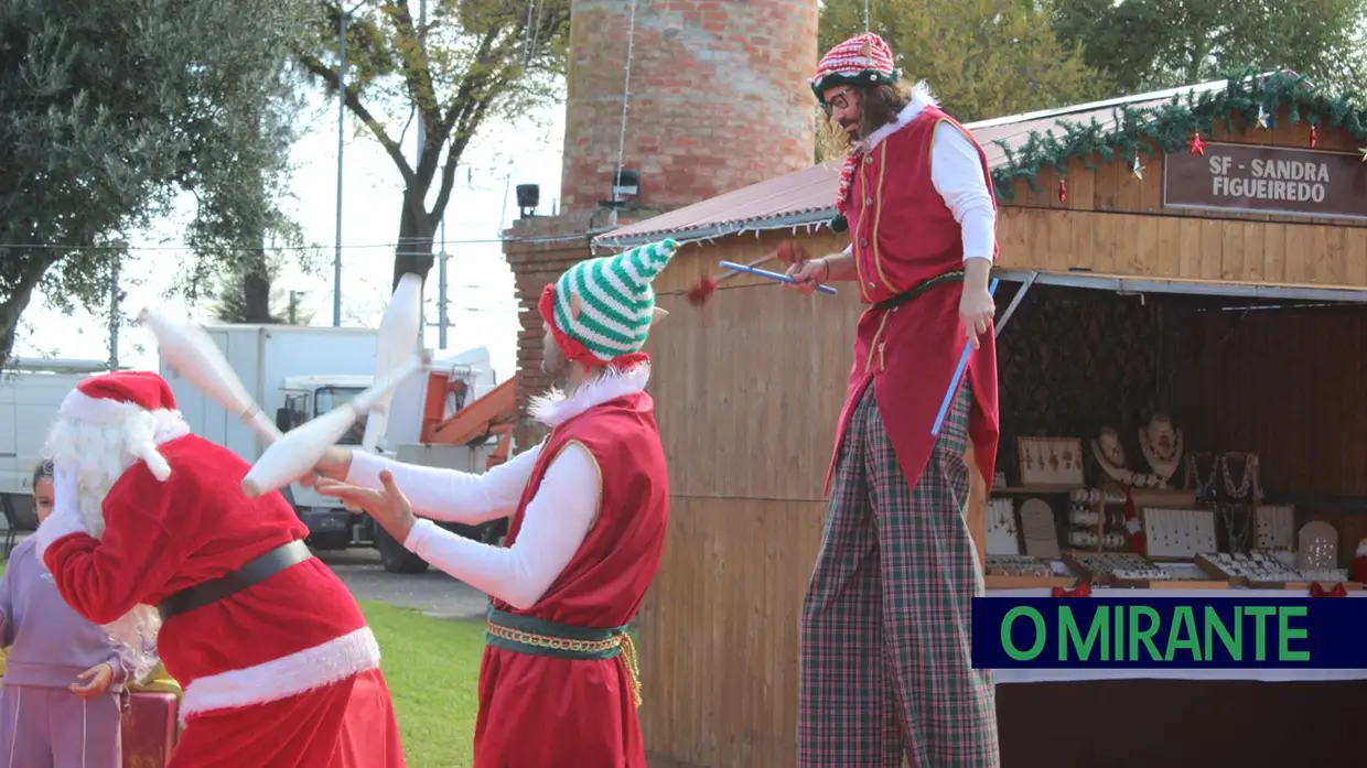 Azambuja inaugurou o “Jardim do Natal” que promete muita animação até Janeiro
