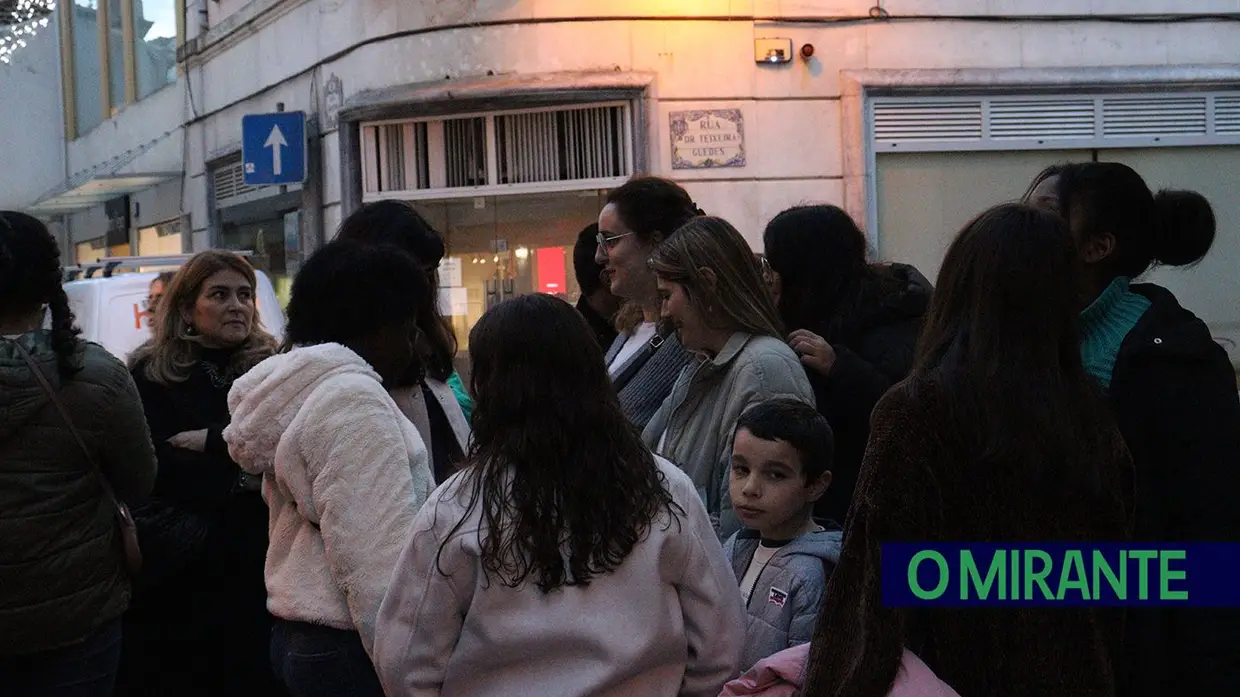 Ligno Arquitectura inaugura luzes de natal em Santarém