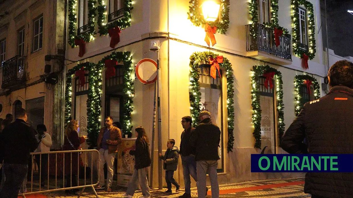 Ligno Arquitectura inaugura luzes de natal em Santarém