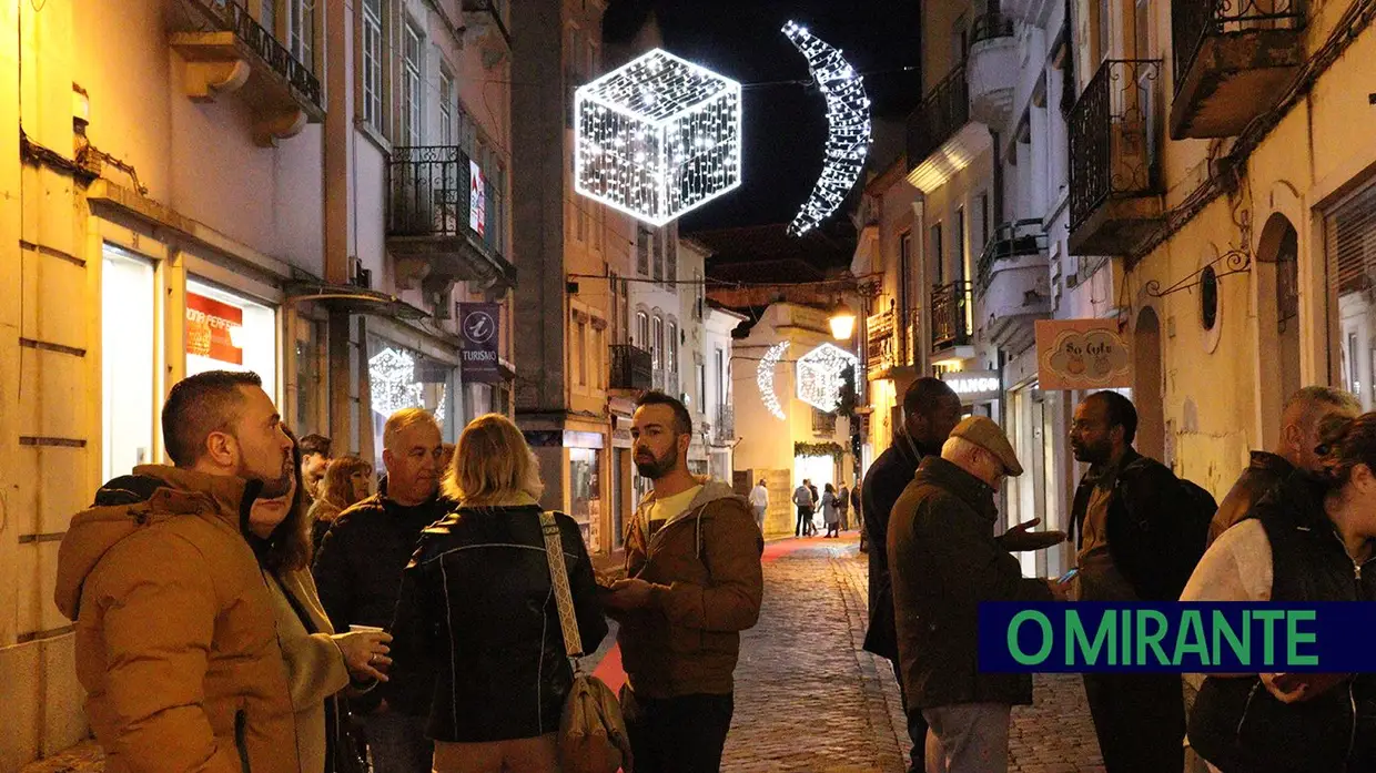 Ligno Arquitectura inaugura luzes de natal em Santarém