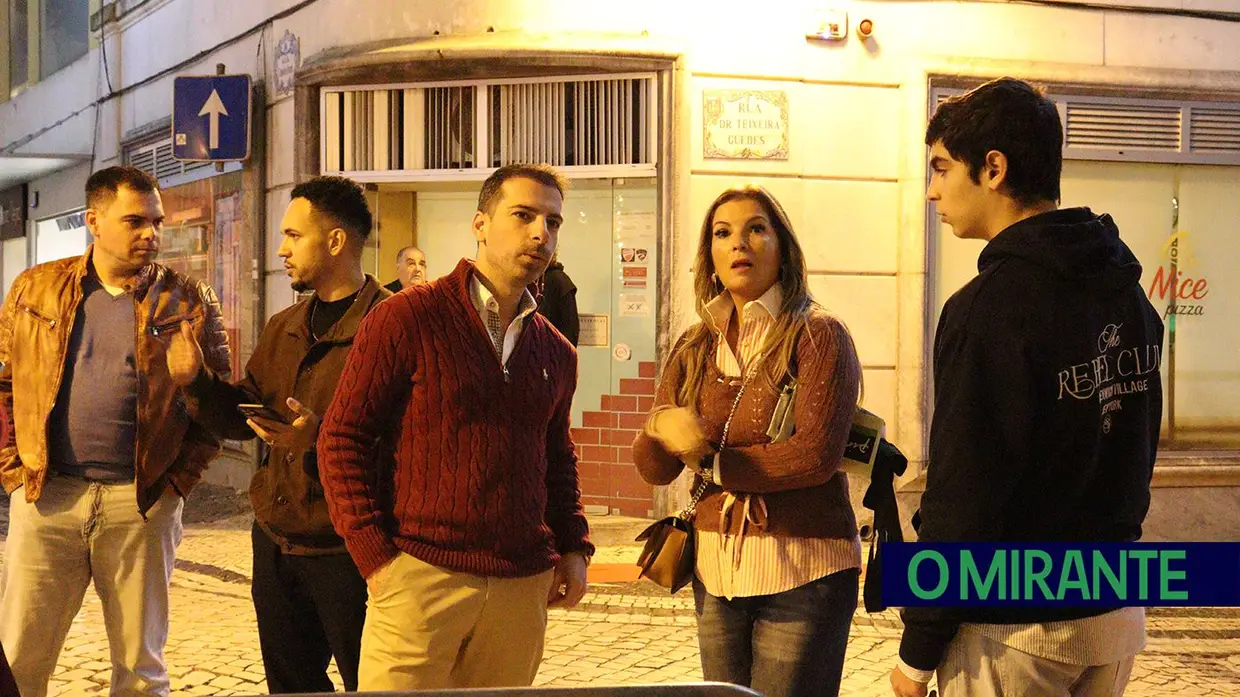 Ligno Arquitectura inaugura luzes de natal em Santarém