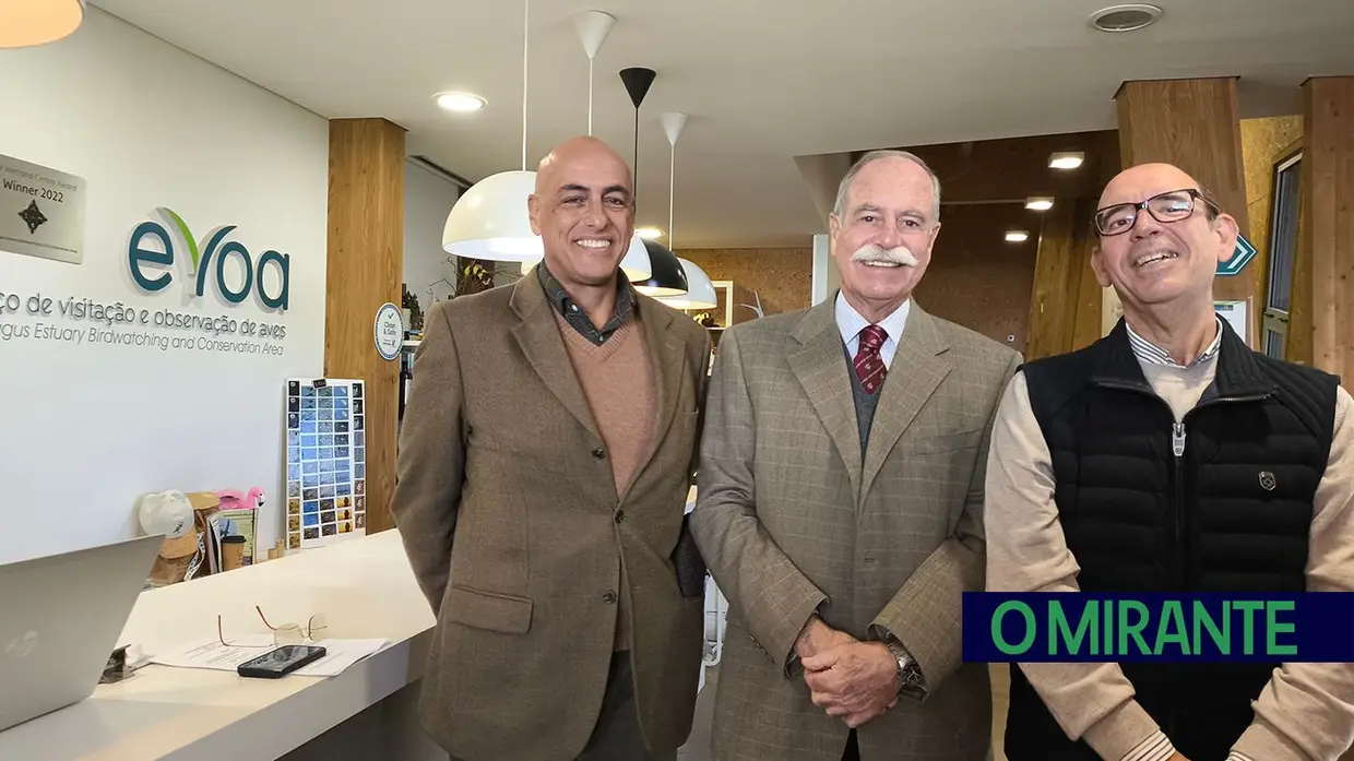 Exposição fotográfica celebra 13 anos de vida do EVOA