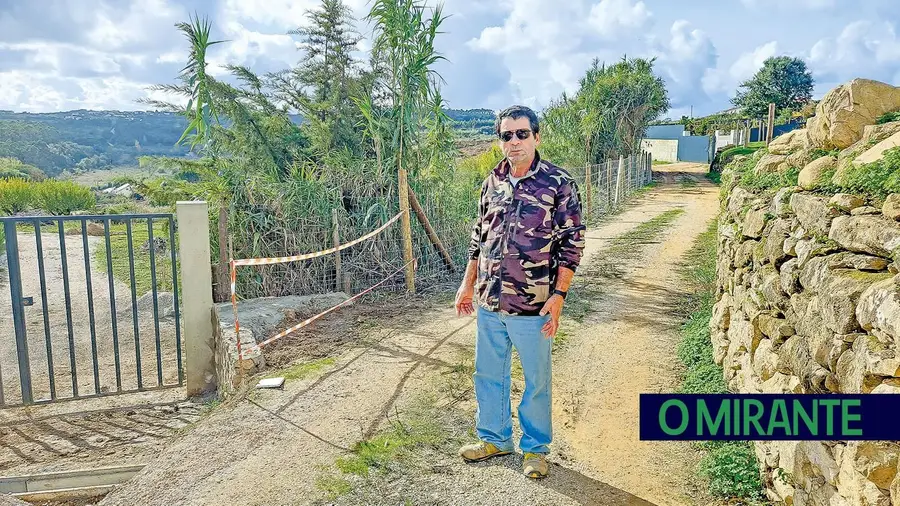 Obras em caminho público dividem moradores na Gavinheira