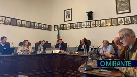 Câmara de Santarém aprova apoios a associações prometidos no anterior mandato