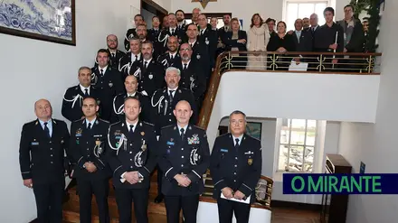 PSP atribuiu condecorações e oferece instrumentos em Santarém