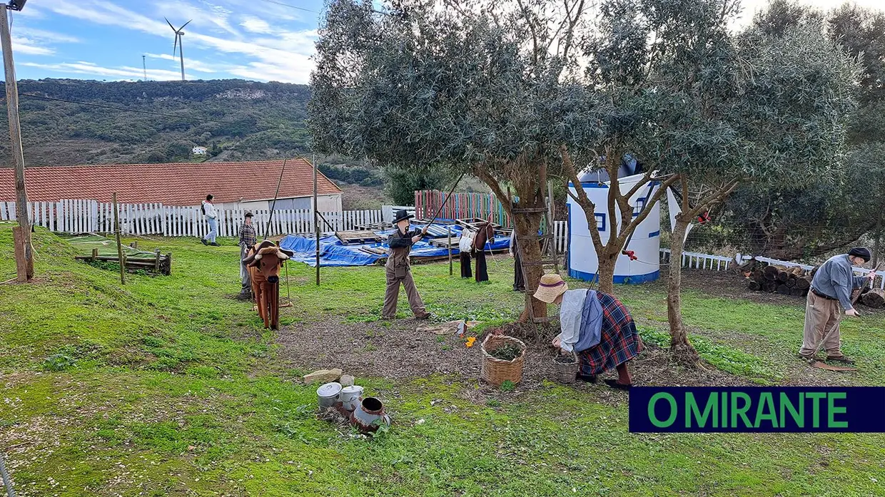 Presépio comunitário da Pedra d’Ouro mantém viva a memória da aldeia