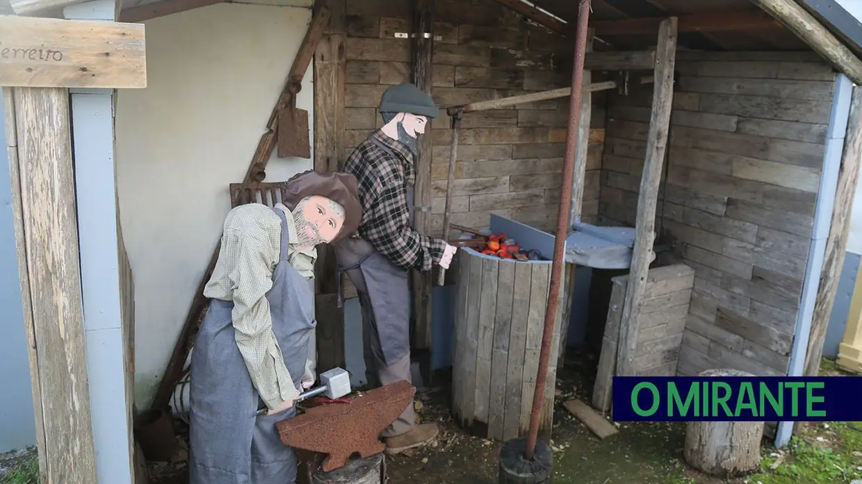 Presépio comunitário da Pedra d’Ouro mantém viva a memória da aldeia