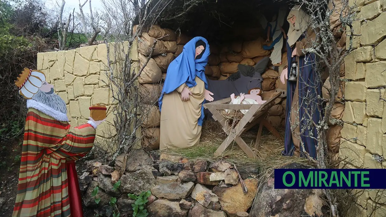 Presépio comunitário da Pedra d’Ouro mantém viva a memória da aldeia