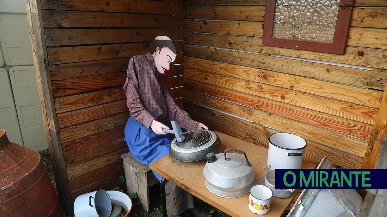 Presépio comunitário da Pedra d’Ouro mantém viva a memória da aldeia