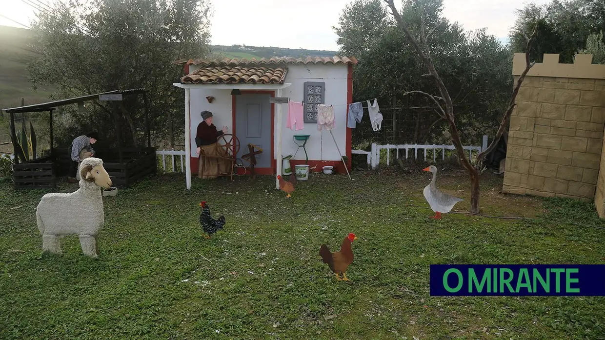 Presépio comunitário da Pedra d’Ouro mantém viva a memória da aldeia