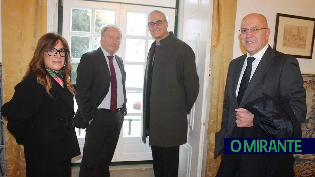 Presidente da Assembleia da República de visita ao distrito de Santarém