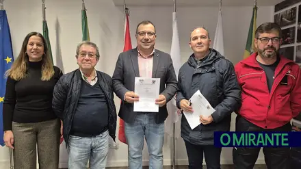 Bombeiros Torrejanos assinam acordo para valorização da carreira