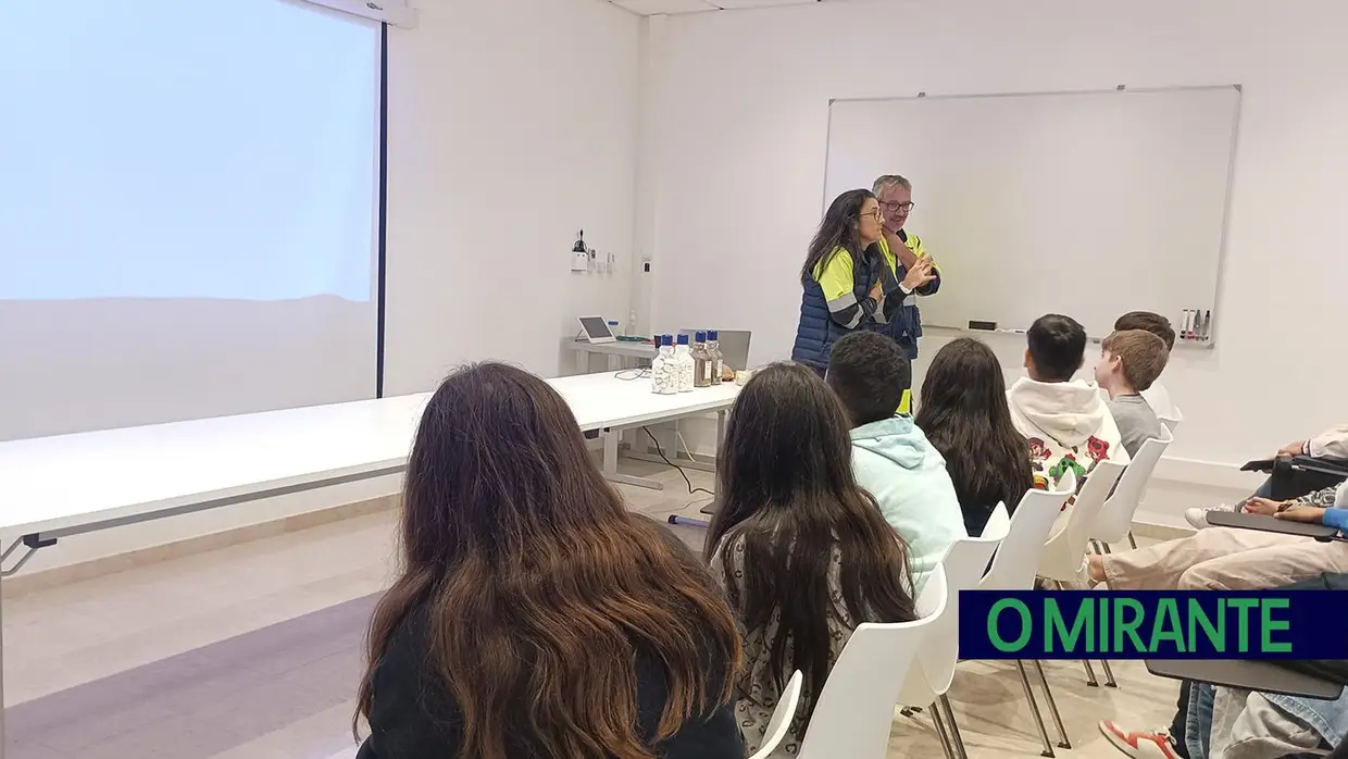 LUSICAL recebeu alunos do Agrupamento de Escolas de Porto de Mós