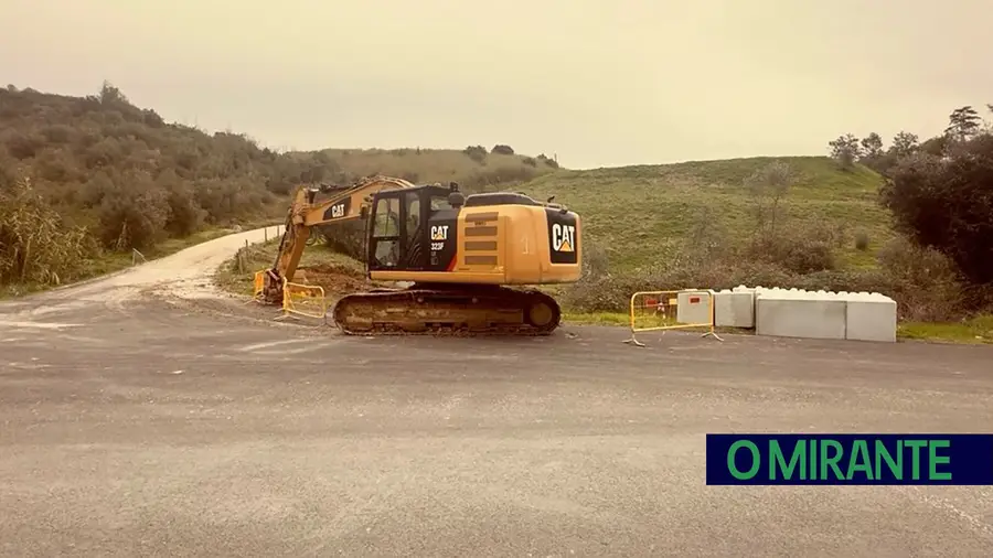 Trabalhos na Calçada da Junqueira em Santarém podem condicionar trânsito