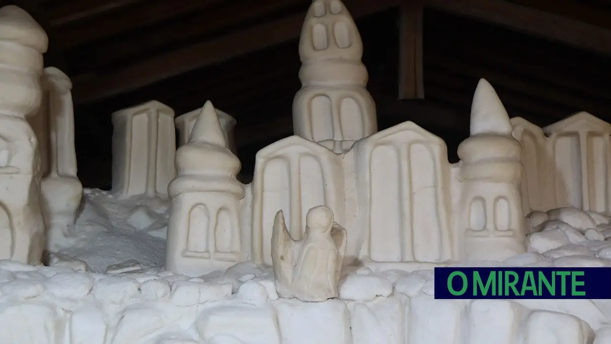 Presépios de Sal voltam a enfeitar as Salinas de Rio Maior até 6 de Janeiro