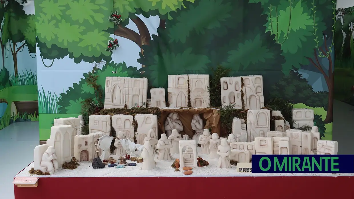 Presépios de Sal voltam a enfeitar as Salinas de Rio Maior até 6 de Janeiro