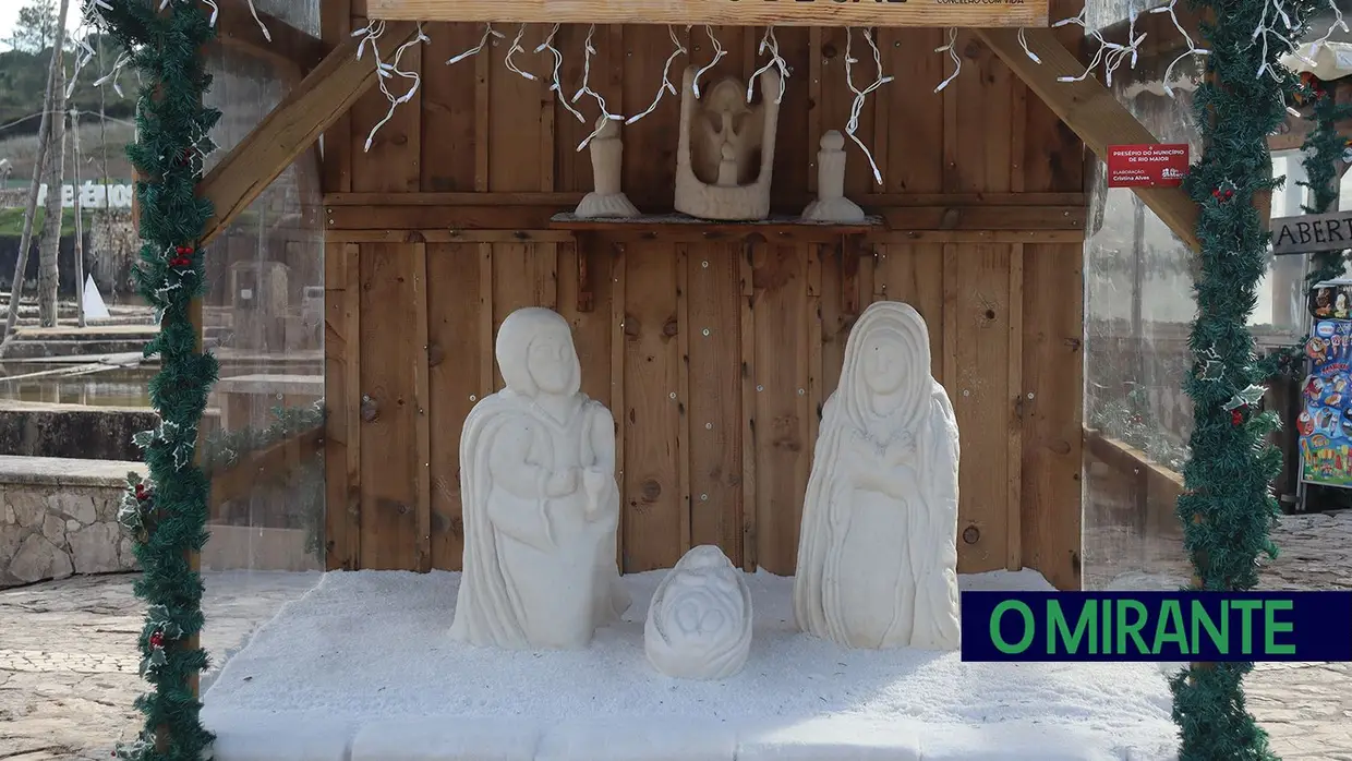 Presépios de Sal voltam a enfeitar as Salinas de Rio Maior até 6 de Janeiro