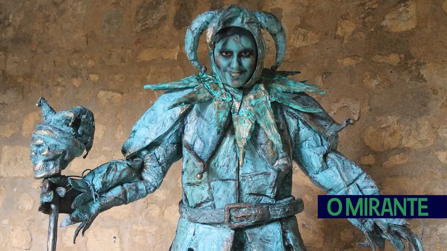 Estátuas vivas animam Reino de Natal em Santarém