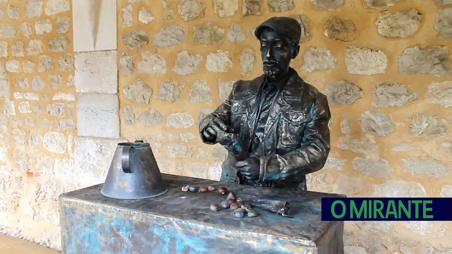 Estátuas vivas animam Reino de Natal em Santarém