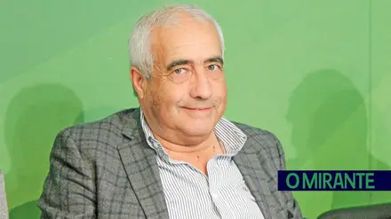 São muitos anos a virar frangos