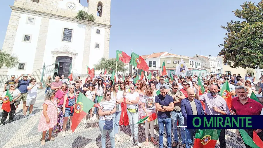Mesquita em Samora Correia continua sem projecto e sem aval político