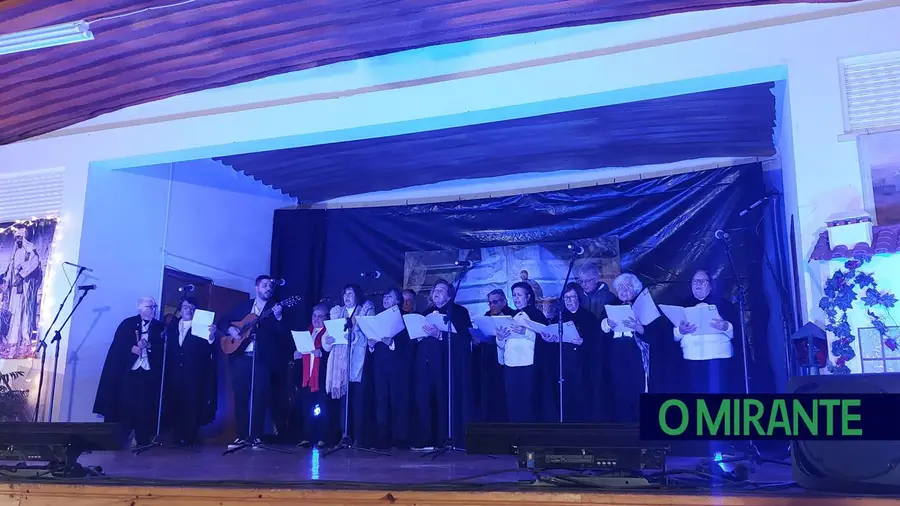 Encontro de Grupos de Cantares dos Reis em Águas Belas