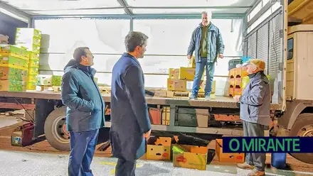 Eu ouvi um passarinho, às quatro da madrugada...