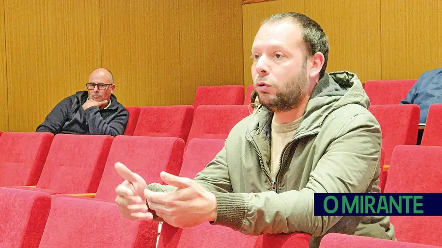 Associação de Coruche quer revisão de protocolo com município e admite suspender recolha de animais