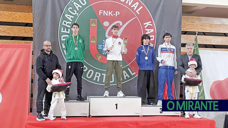 Escola de Karaté da Póvoa de Santa Iria com duas vitórias na Taça de Portugal