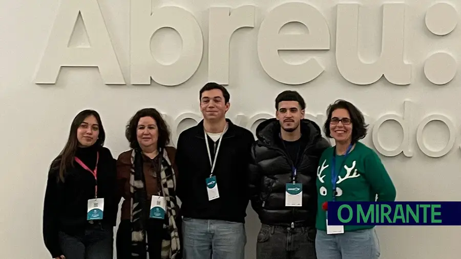 Alunos de Vila Franca de Xira finalistas em competição de sustentabilidade e acção climática