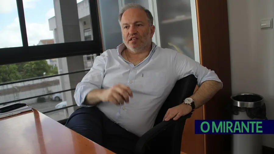 Problemas no Hospital de Santarém motivam reacção crítica de Pedro Ribeiro