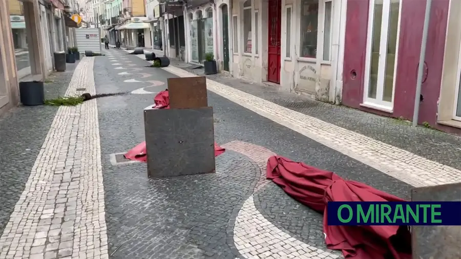 Câmara quer reforço da videovigilância depois de vandalismo em Vila Franca de Xira