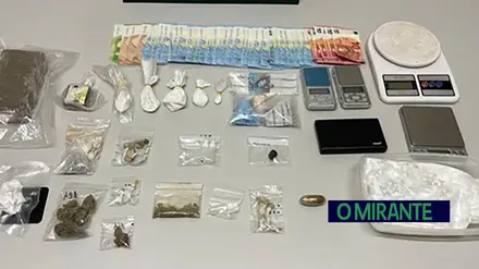 GNR deteve casal e apreendeu mais de 4 mil doses de droga em Salvaterra de Magos