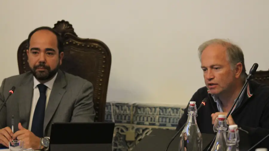 Pedro Ribeiro chama ditador a João Leite mas esqueceu-se que tem telhados de vidro