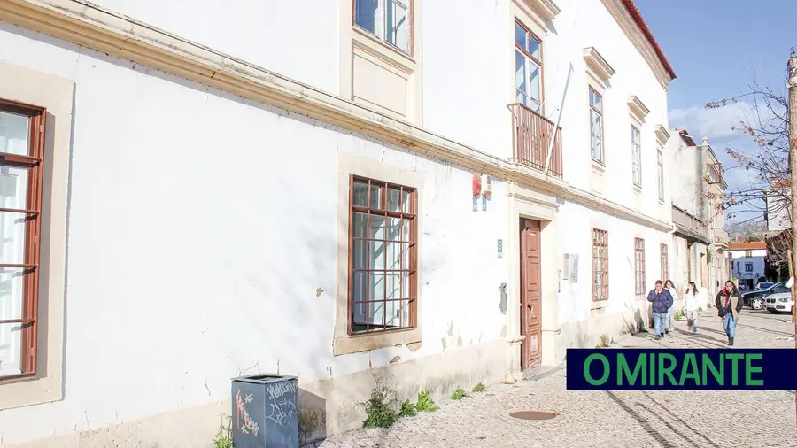 Palácio de Alvaiázere não reúne condições para acolher Loja do Cidadão de Tomar