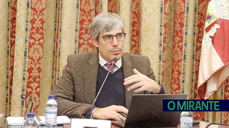 Cartaxo aprova orçamento de 48,3 milhões com foco nas obras em curso e novos projectos