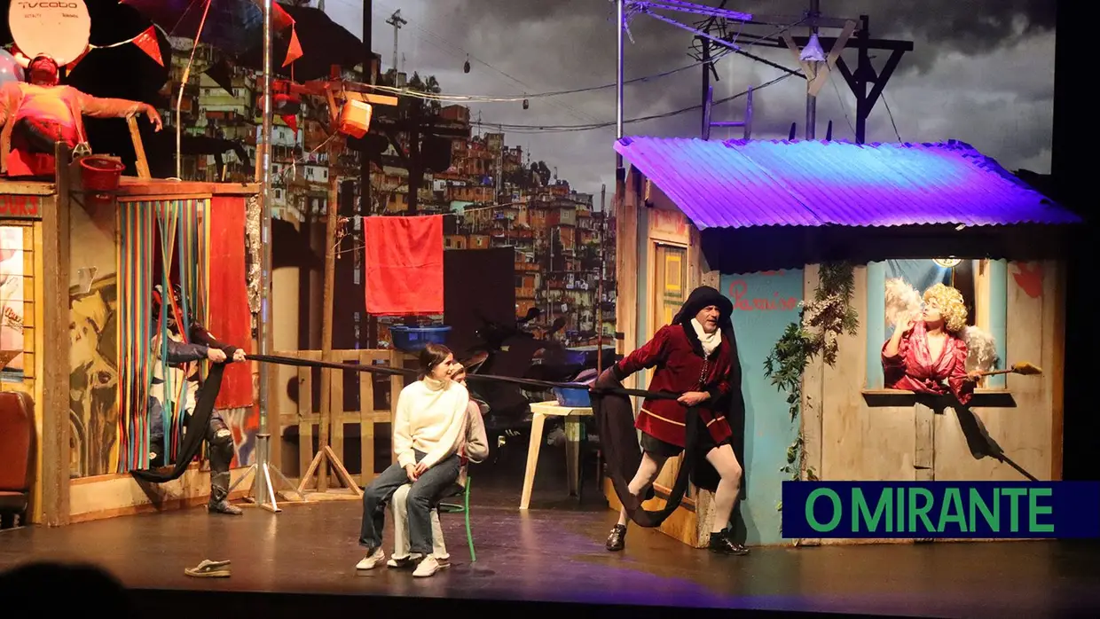 Rui Madeira regressou a Santarém com a Companhia de Teatro de Braga