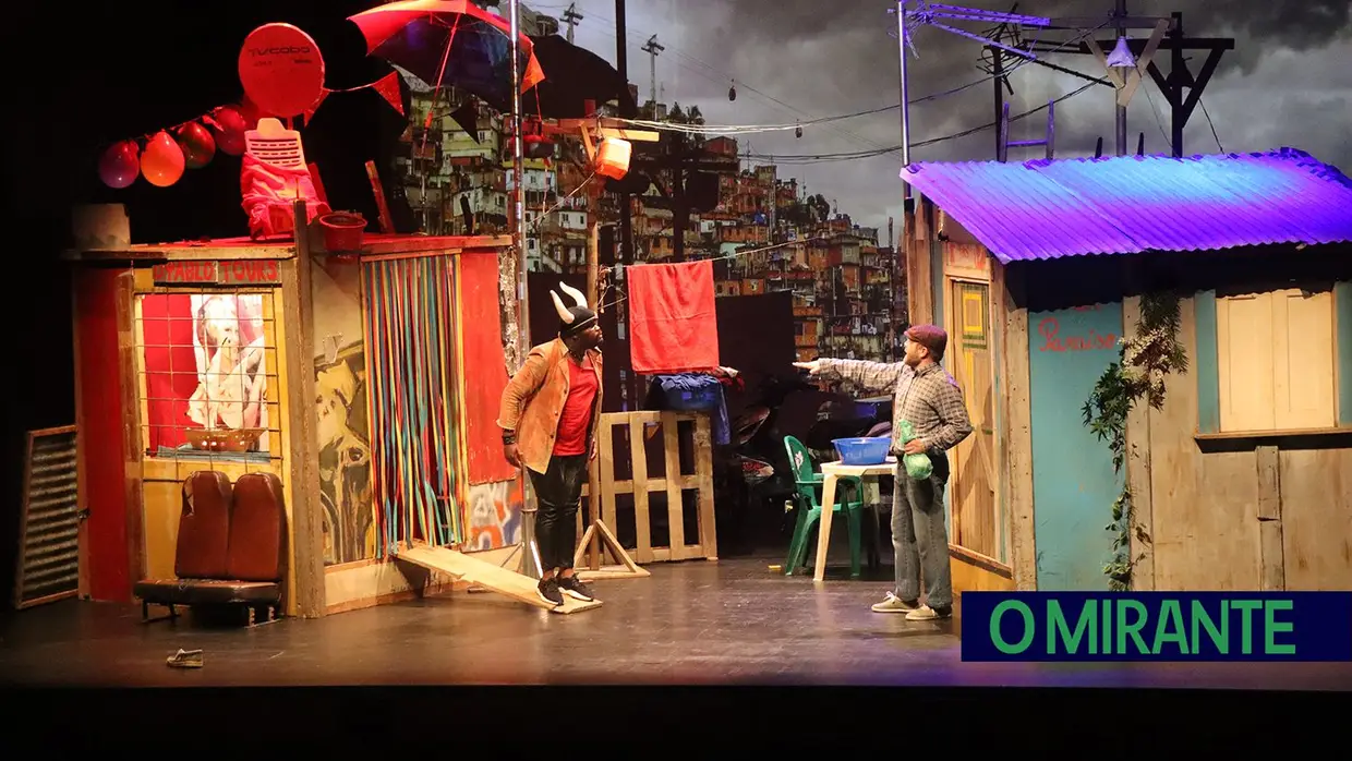 Rui Madeira regressou a Santarém com a Companhia de Teatro de Braga