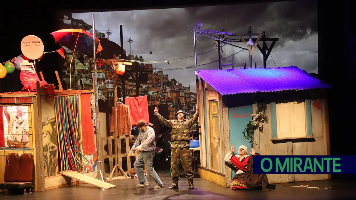 Rui Madeira regressou a Santarém com a Companhia de Teatro de Braga