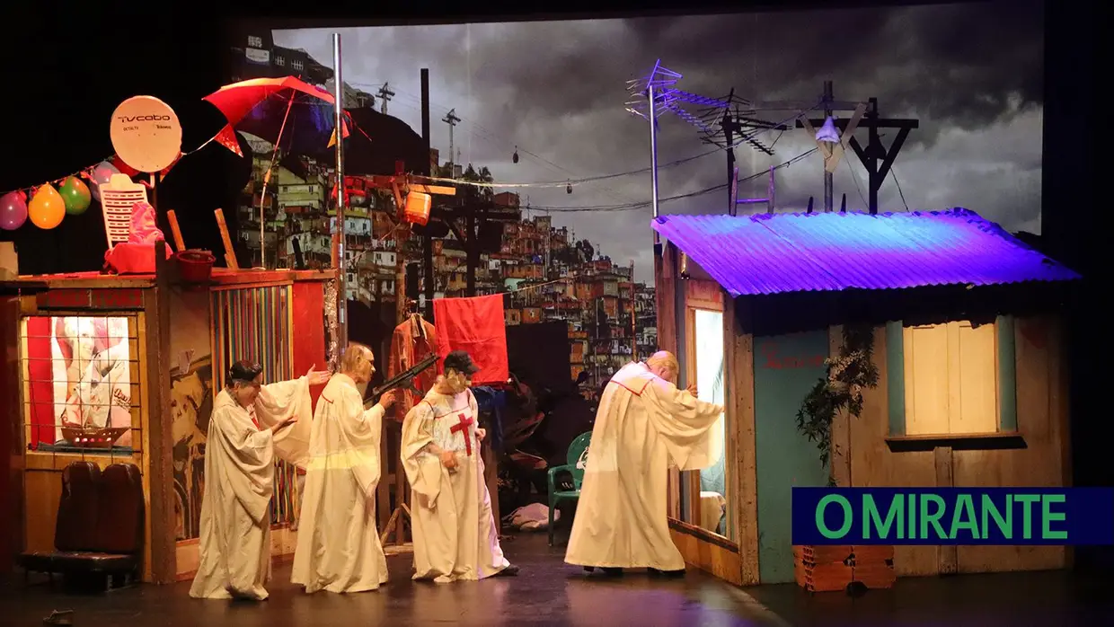 Rui Madeira regressou a Santarém com a Companhia de Teatro de Braga