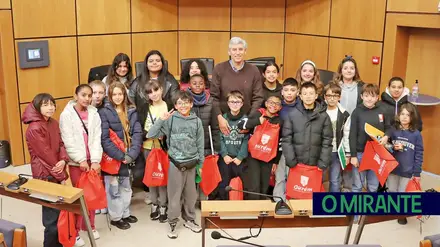 Alunos de Ourém foram à câmara aprender sobre o trabalho autárquico