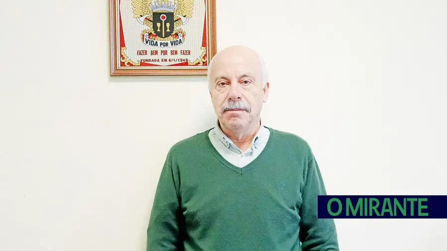 Bombeiros do Entroncamento assinalam 77 anos com reforço de viaturas para responder a aumento de ocorrências