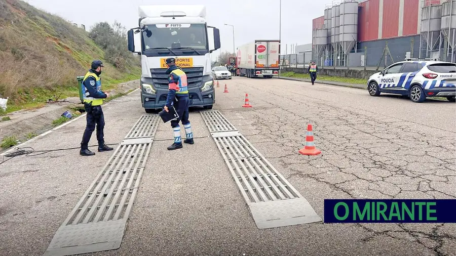 Fiscalização de trânsito em Torres Novas detecta várias infracções