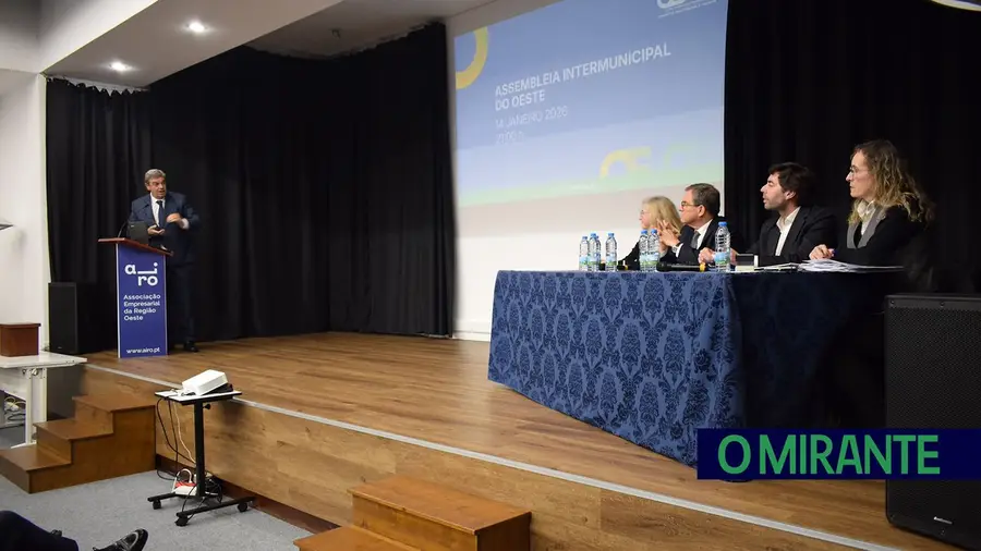 Assembleia Intermunicipal do Oeste inicia novo mandato