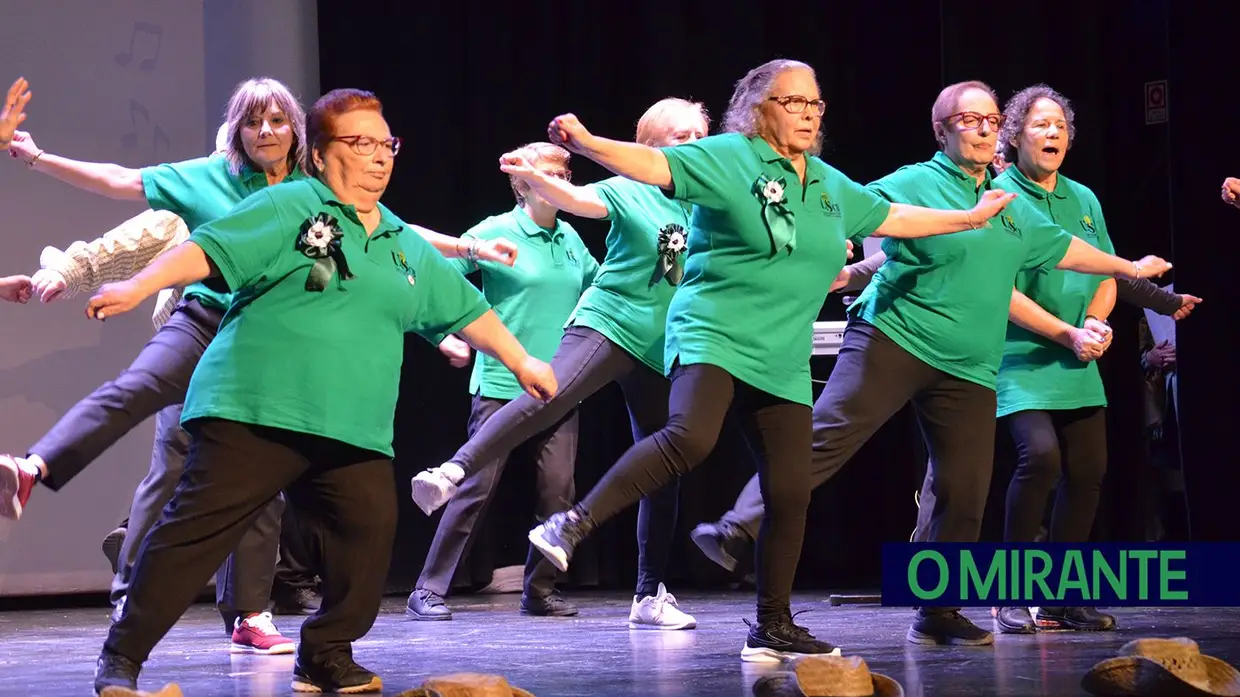 Universidade Sénior de Benavente assinala 17.º aniversário com tarde cultural em Samora Correia