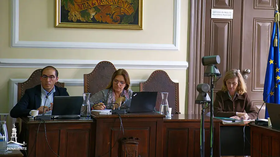 Benavente cria comissão interna para acompanhar projecto do novo aeroporto